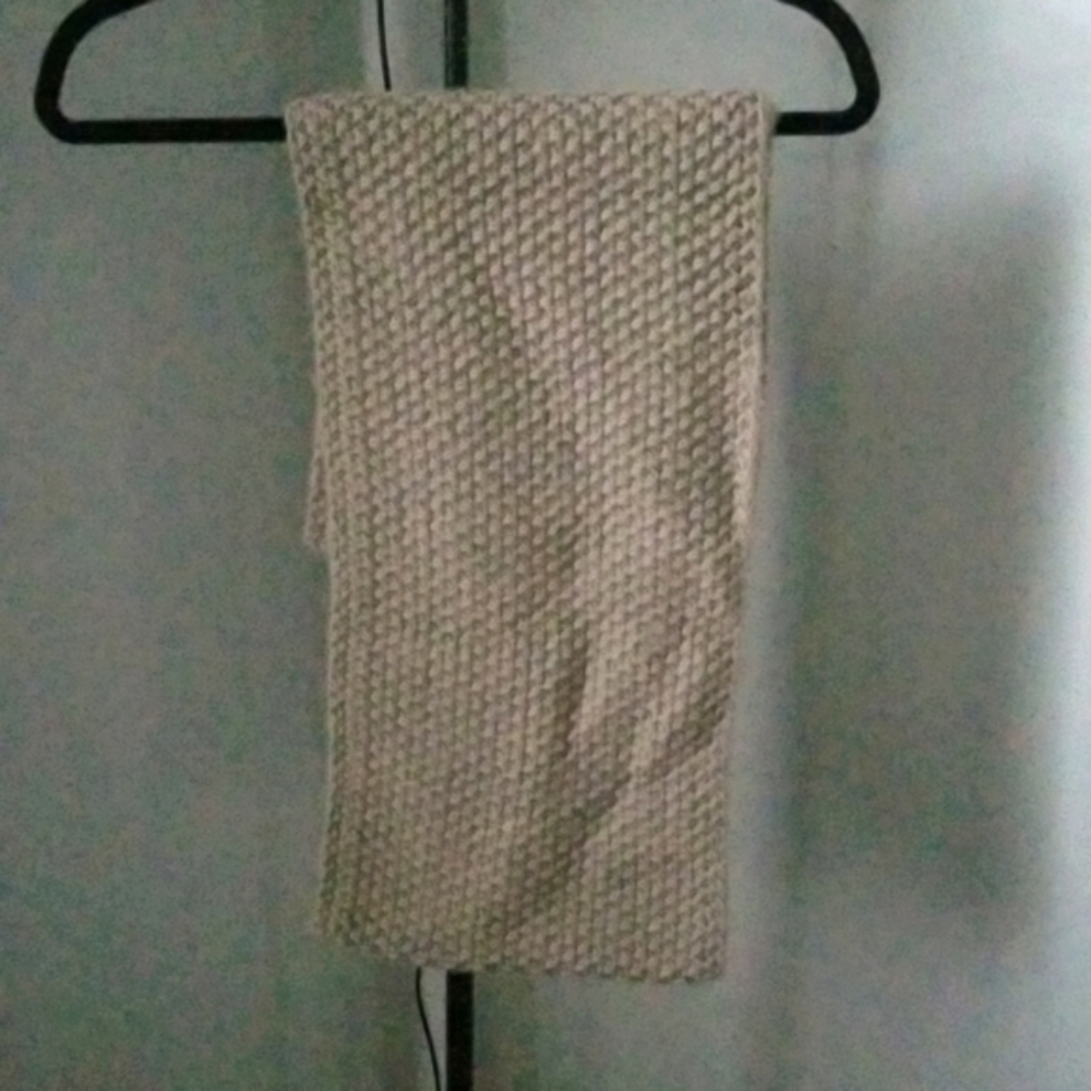 OLD NAVY Women's Oversized Infinity Scraf in Tan